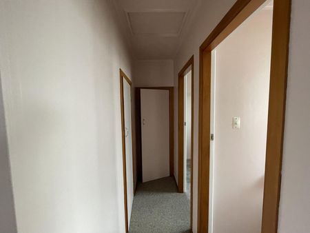 Central City Two Bedroom Unit - Photo 2