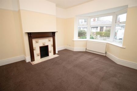 3 Bedroom Bungalow - Semi Detached - Photo 5