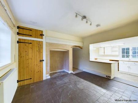 4 bedroom property to rent in Watlington - Photo 4