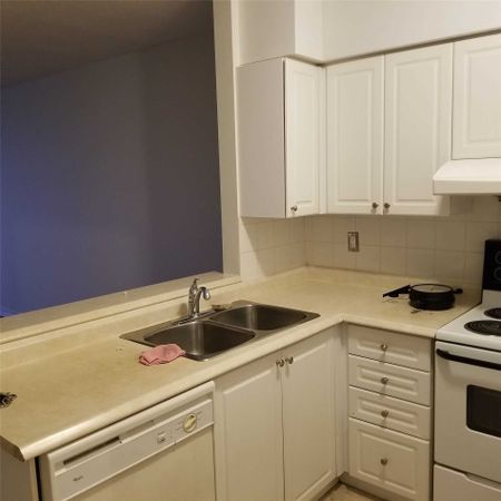 For Lease - 152 St Patrick Street Unit# Ph02, Toronto, Ontario - Photo 3