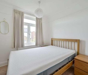 Woodside, Wimbledon, SW19 - Photo 3