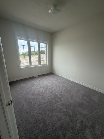For Lease - 1230 Elizabeth Mackenzie Drive, Pickering, Ontario - Photo 3