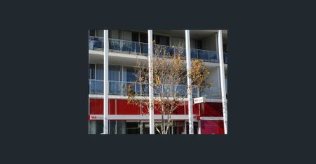 Live in the heart of Mawson Central - Photo 2