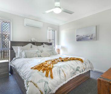 :: MODERN UP MARKET RESIDENCE IN FOREST SPRINGS ESTATE! - Photo 6