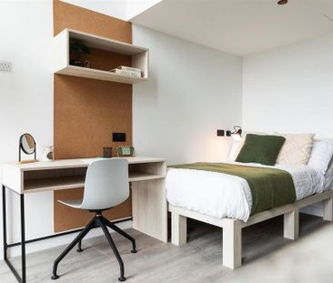 Studio to rent - Photo 1