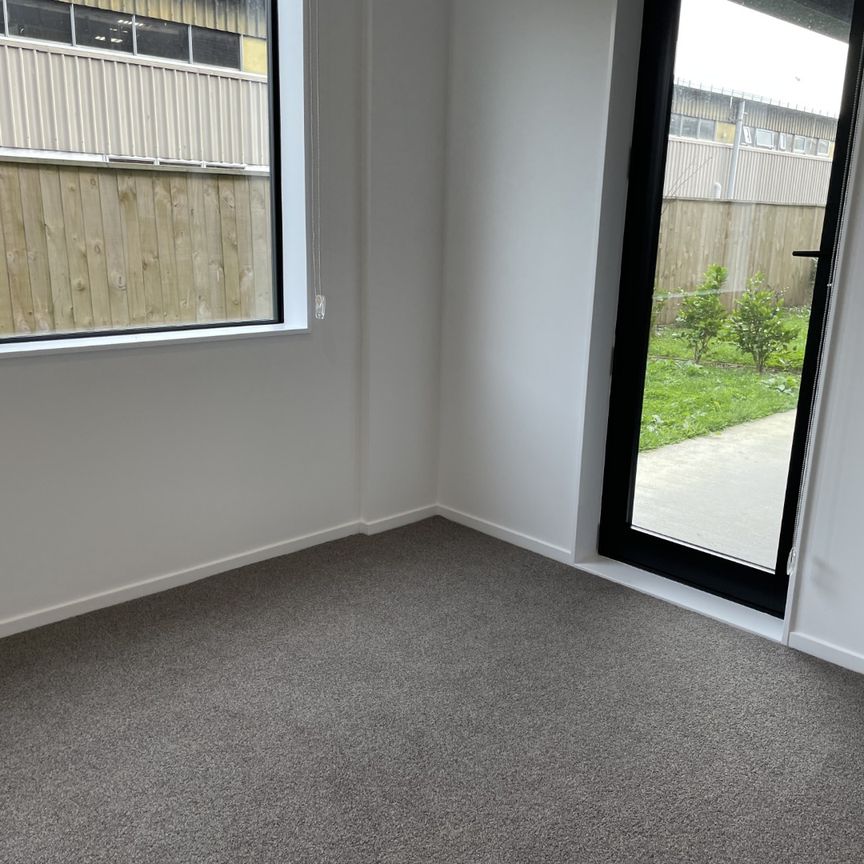 G07/28C Eileen Newey Place, Henderson - Photo 1