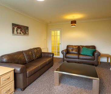 2 Bedroom Property To Rent - Photo 1