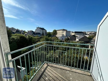 Location Appartement 1 pièce 21m² LAVAL 53000 - Photo 4