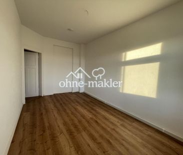 Teilsanierte 3-Zimmer-Wohnung mit Südbalkon & Einbauküche - Photo 6