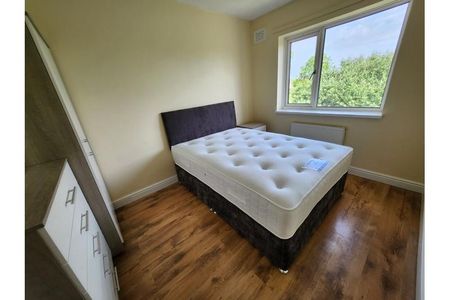 4 bedroom house share to rent - Photo 4