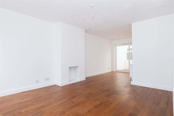 Lychpole Walk, Goring-By-Sea - Photo 1