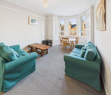 2 bedroom flat to rent - Photo 2