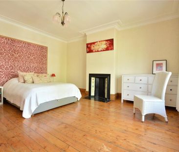 6 bedroom semi-detached house to rent - Photo 2