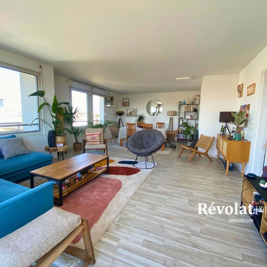 Location Appartement 3 pièces 97m² BORDEAUX 33300 - Photo 1