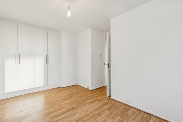 4 bedroom house to rent - Photo 1