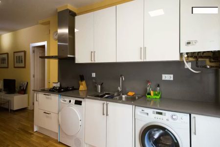 Carrer del Perelló, Barcelona, Catalonia 08005 - Photo 4