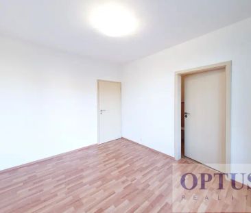 P5 Jinonice, ul. Břežánecká, částečně zař. moderní byt 3 + k. k., 2... - Photo 3