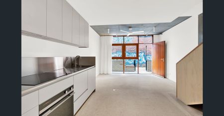 Sleek, Sustainable 1-Bedroom Townhouse in North Melbourne - Photo 5