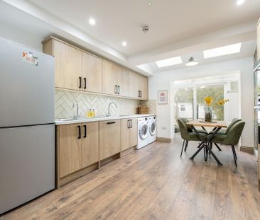1 bedroom in a house share to rent - Photo 4