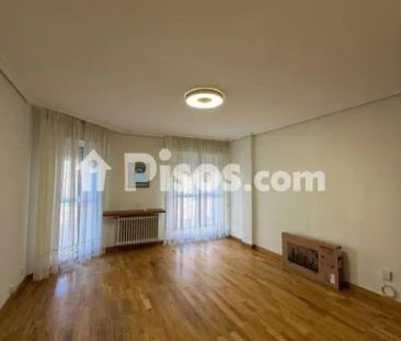 Piso en alquiler en Calle de la Fornilla - Foto 1