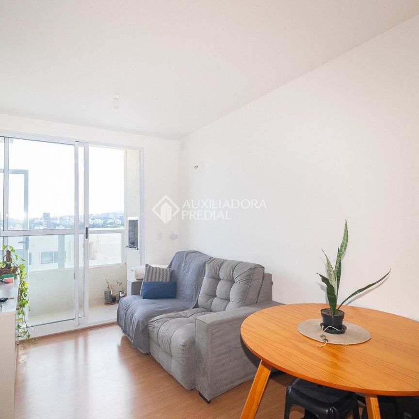 Apartamento com 2 quartos e 53m² para alugar em Camaquã, Porto Alegre. - Photo 1