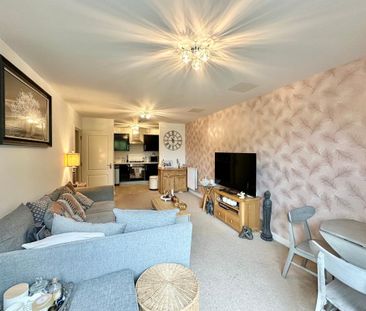2 bedroom apartment to rent - Photo 1