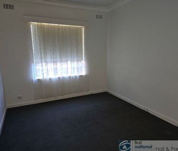 Well Presented 3 Bedroom - Photo 6