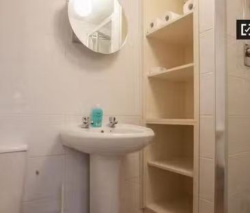 Cozy studio apartment for rent in Rathgar, Dublin - Photo 3