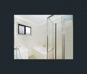 10 Chloe Ct, Mount Louisa - Photo 5