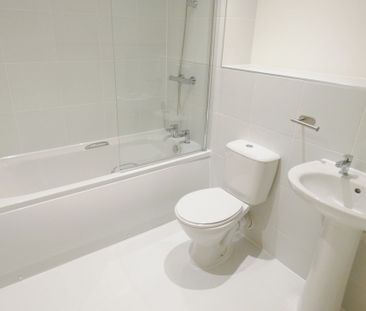 Cross Street, Preston - Photo 4