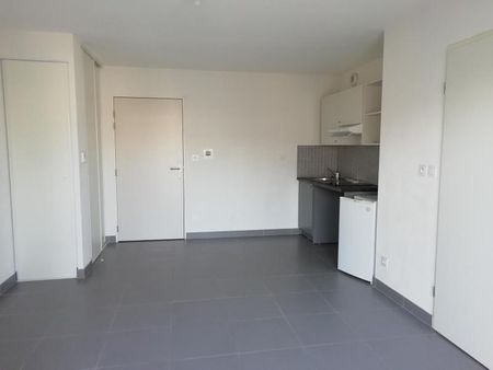 Location Appartement 2 pièces 36m² JOUE LES TOURS 37300 - Photo 3