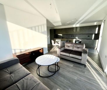 3 bedroom apartment to rent - Photo 2