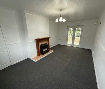 Terraced House to rent on - Photo 1