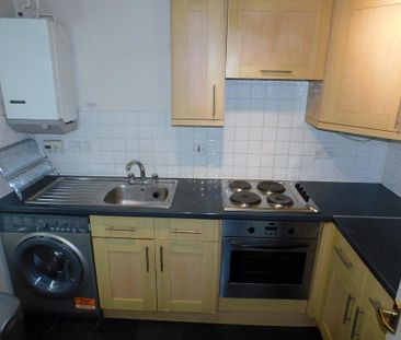 2 bedroom terraced house to rent - Photo 6