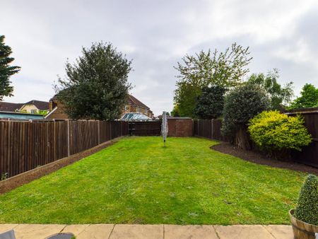 2 bedroom bungalow to rent - Photo 3