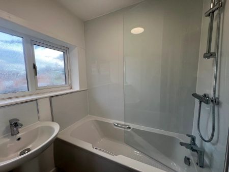 Premier Road, Middlesbrough, North Yorkshire, TS3 8QP - Photo 5