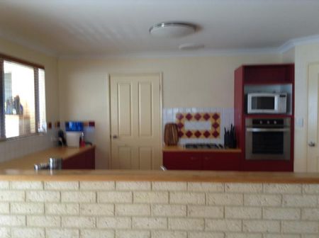 8 Alyxia Drive - Photo 2