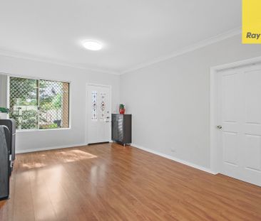 Double-Brick Townhouse in Convenient Location - Photo 4