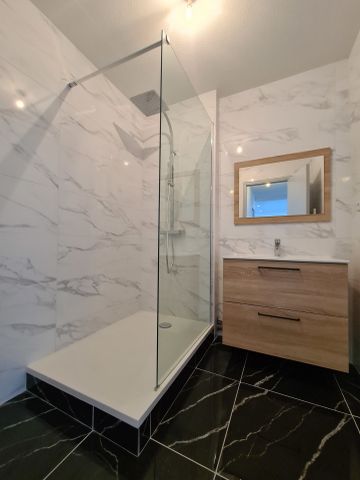 Location Appartement 3 pièces 77m² AGEN 47000 - Photo 5