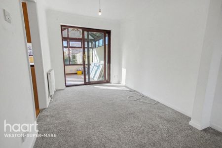 3 bedroom end of terrace house to rent - Photo 3