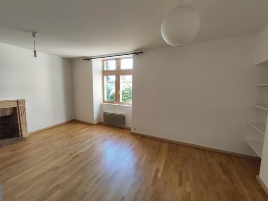Location Appartement 4 pièces 75m² POITIERS 86000 - Photo 1