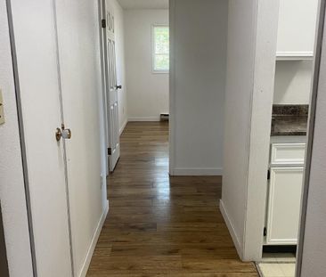 300-700 - VICTOR PLACE 1830 17th Avenue - 102 - Photo 1