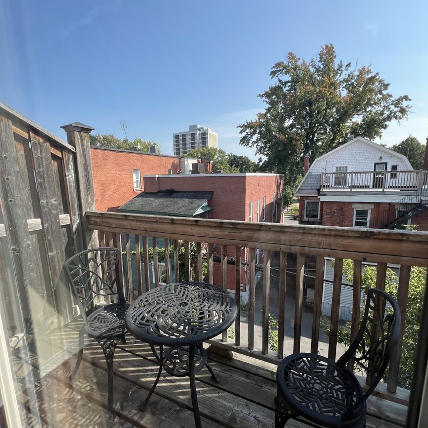 188 Waverley Street - 312 - Photo 1