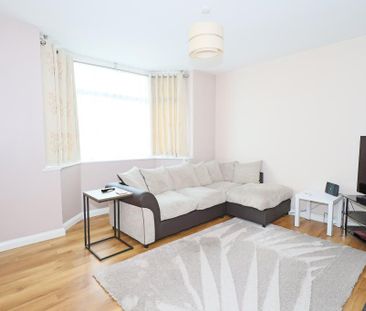 2 bedroom semi-detached house to rent - Photo 6
