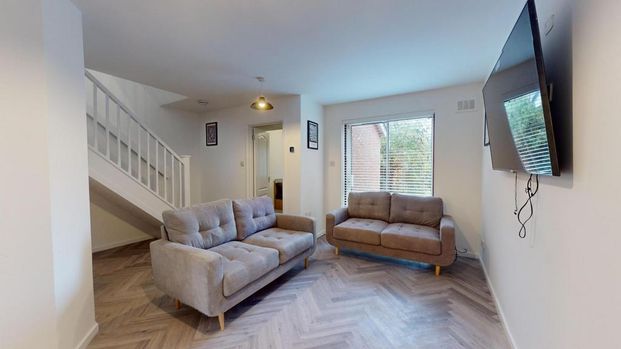 4 bedroom house to rent - Photo 1