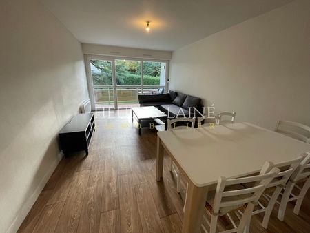 Location Appartement 3 pièces 65m² AVRANCHES 50300 - Photo 2