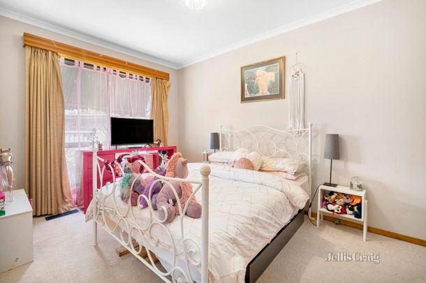 34 Lake Street, Wendouree - Photo 1