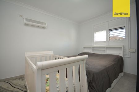 RENOVATED 3 BEDROOM HOME! - Photo 3