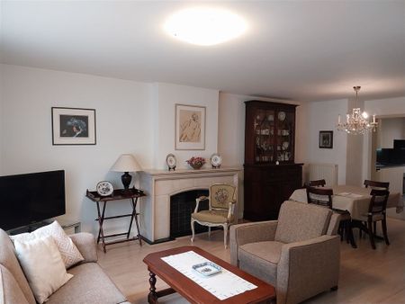 TE HUUR: Gelijkvloers appartement met 2 slaapkamers en autostaanplaats te Hasselt! - Photo 2