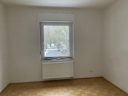 Kernsanierte 2-Zi.-Whg. mit eigenem Garten in traumhafter Lage auf der Margarethenhöhe! - Photo 4